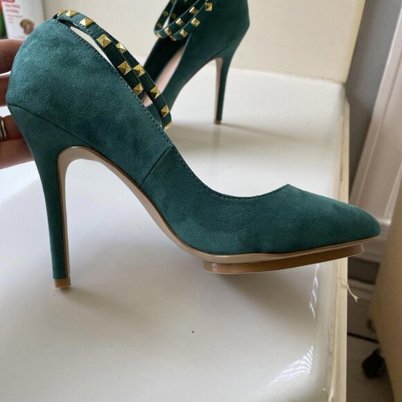 JustFab Green Suede Platform Heels Size 7. Double Strap With Gold Studs - Picture 5 of 6